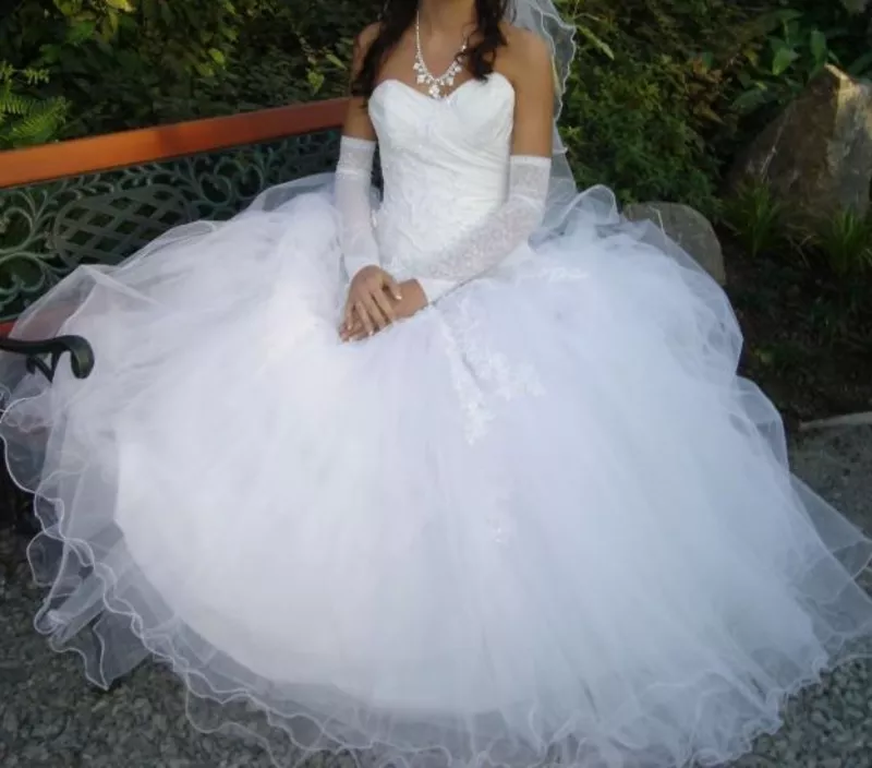 Продам красивое свадебное платье — Красноярск